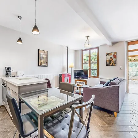 Appartement Jolie Vue Riviere Semesterbostad Jaulgonne